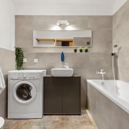 Lam Stadium - Terrace 14m2 * Bratislava