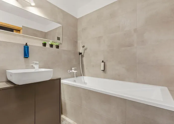 Lam Stadium - Terrace 14m2 Apartament *